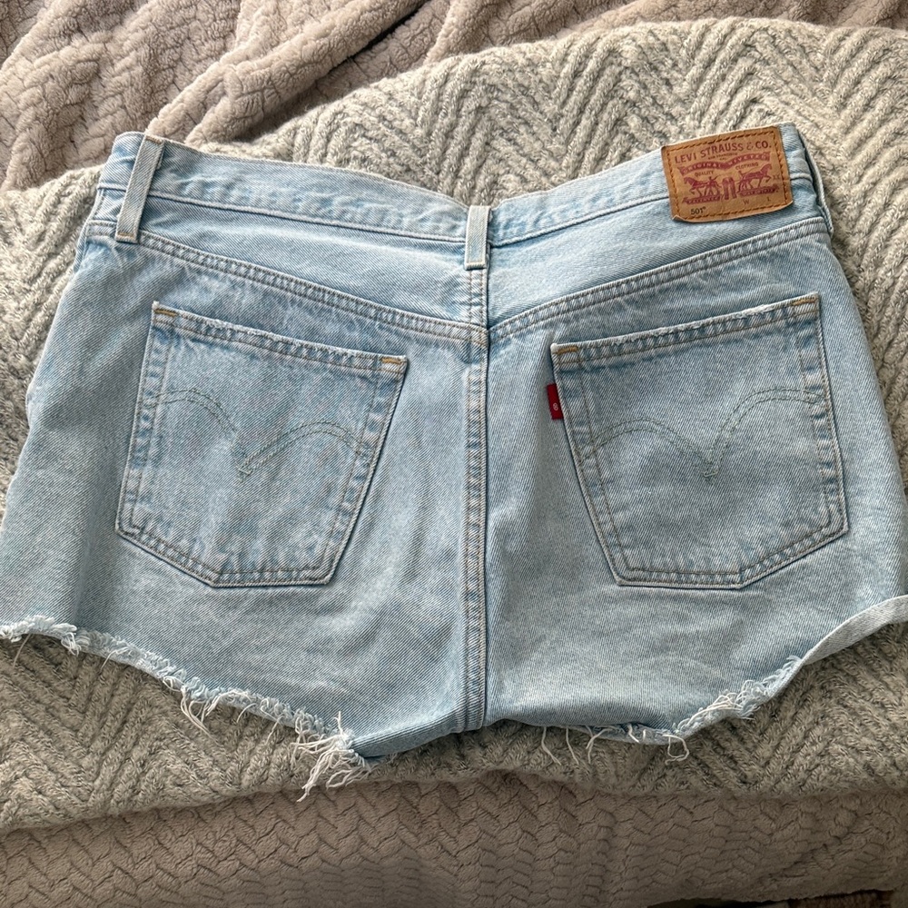 Levi Jean Shorts